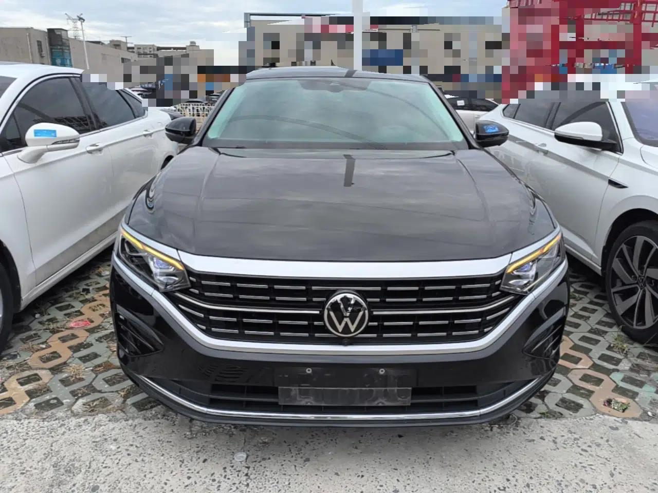 Volkswagen Passat 2025 Outstanding Model 380TSI Dragon Glory Edition — миниатюра 2