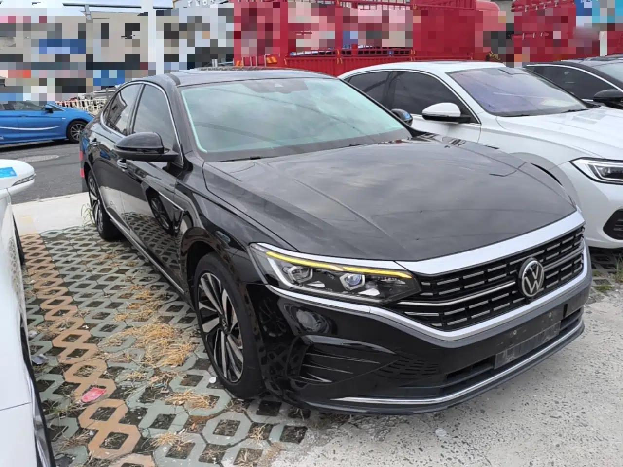 Volkswagen Passat 2025 Outstanding Model 380TSI Dragon Glory Edition — миниатюра 3