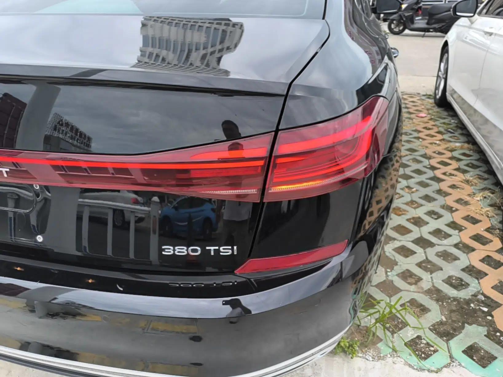 Volkswagen Passat 2025 Outstanding Model 380TSI Dragon Glory Edition — миниатюра 9