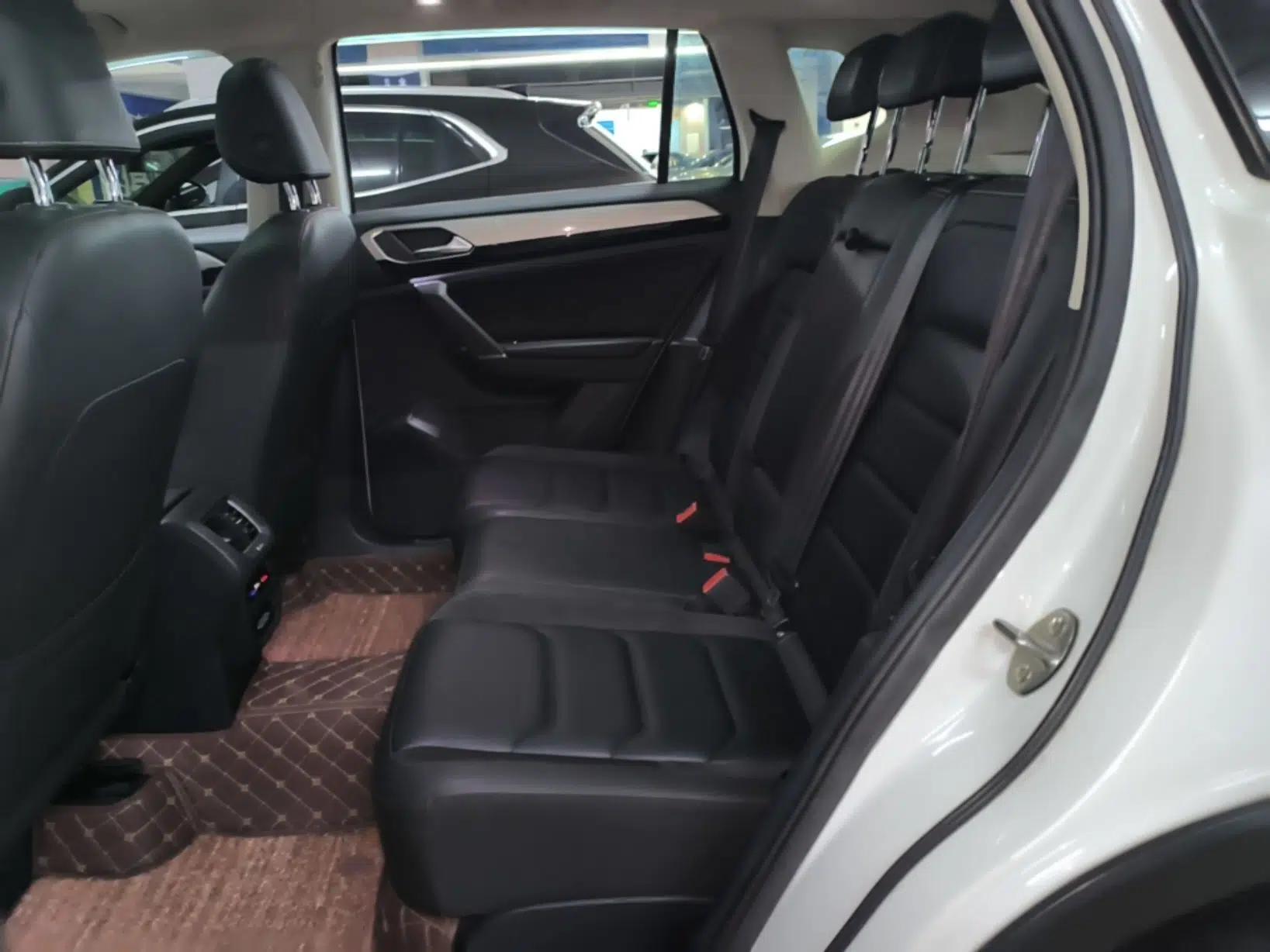 Volkswagen Tayron 2019 Teramont Edition 280TSI Two-Wheel Drive Luxury Model China VI Standard — миниатюра 26