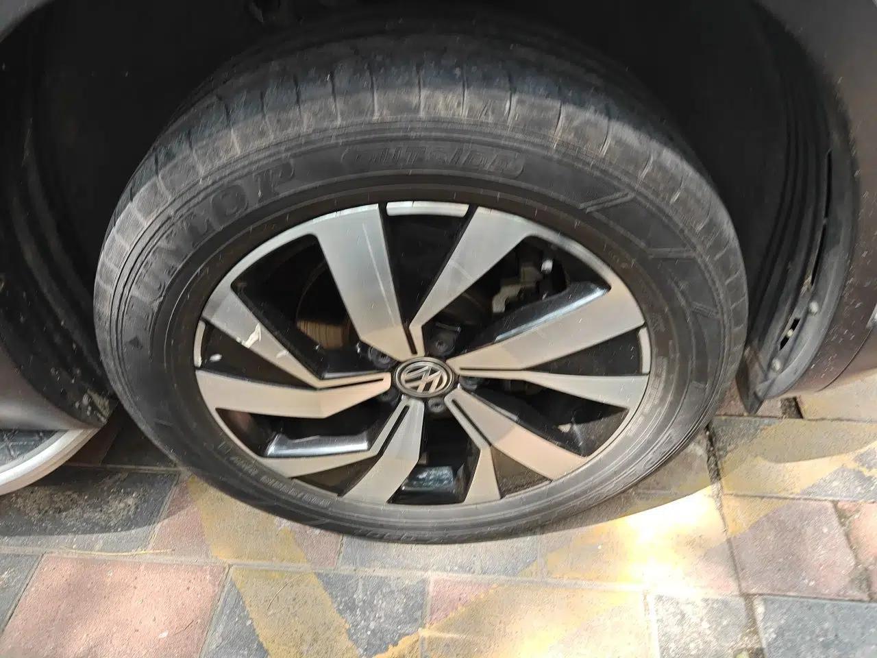 Volkswagen Tayron 2021 280TSI Two-Wheel Drive Luxury Smart Connectivity Version — миниатюра 8