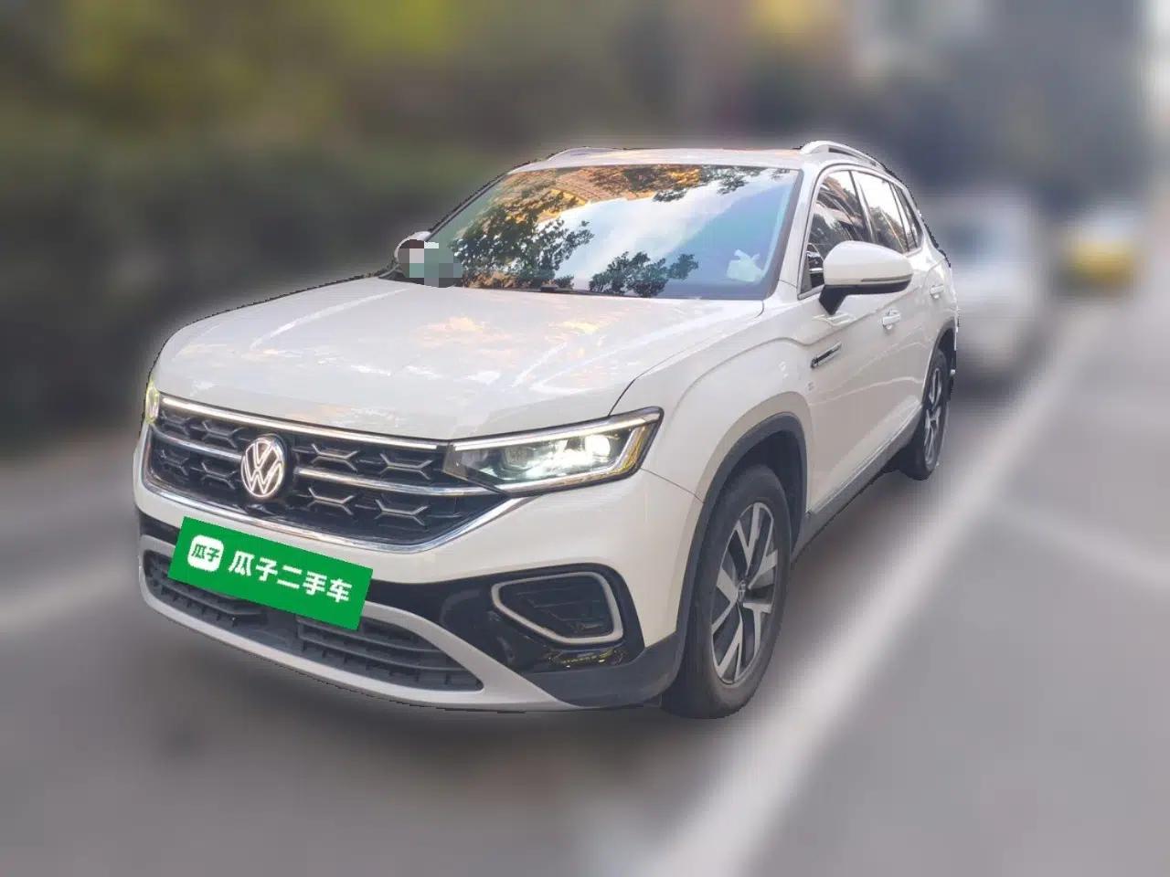 Volkswagen Tayron 2024 330TSI Two-Wheel Drive Luxury Plus Advanced Version — миниатюра 1