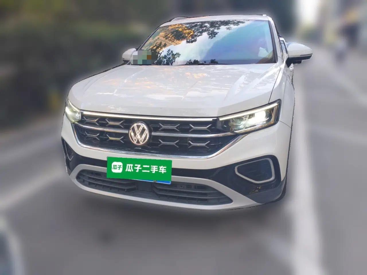 Volkswagen Tayron 2024 330TSI Two-Wheel Drive Luxury Plus Advanced Version — миниатюра 2