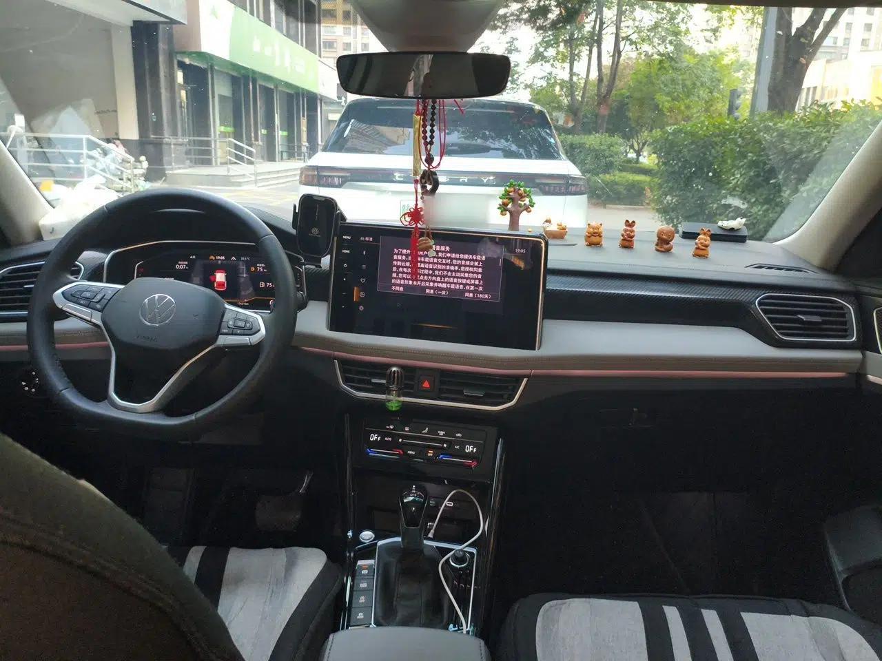 Volkswagen Tayron 2024 330TSI Two-Wheel Drive Luxury Plus Advanced Version — миниатюра 9