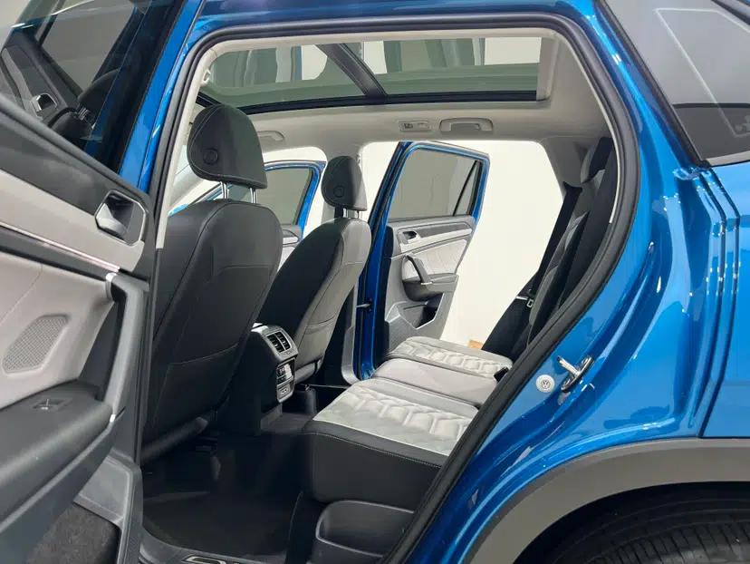 Volkswagen Tayron 2023 280TSI Two-Wheel-Drive Luxury Plus Advanced Version — миниатюра 11