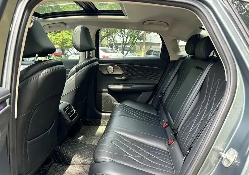 Chery Arrizo 8 PRO 2025 1.6T DCT Luxury Edition — миниатюра 11