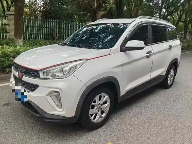 Wuling Hongguang S3 2018 1.5L Manual Deluxe Edition (National V Emission Standard)