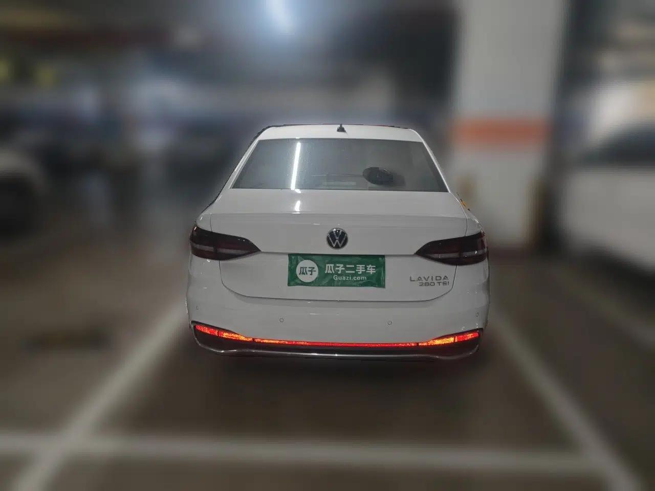 Volkswagen Lavida 2023 280TSI DSG Full-Comfort Edition — миниатюра 5
