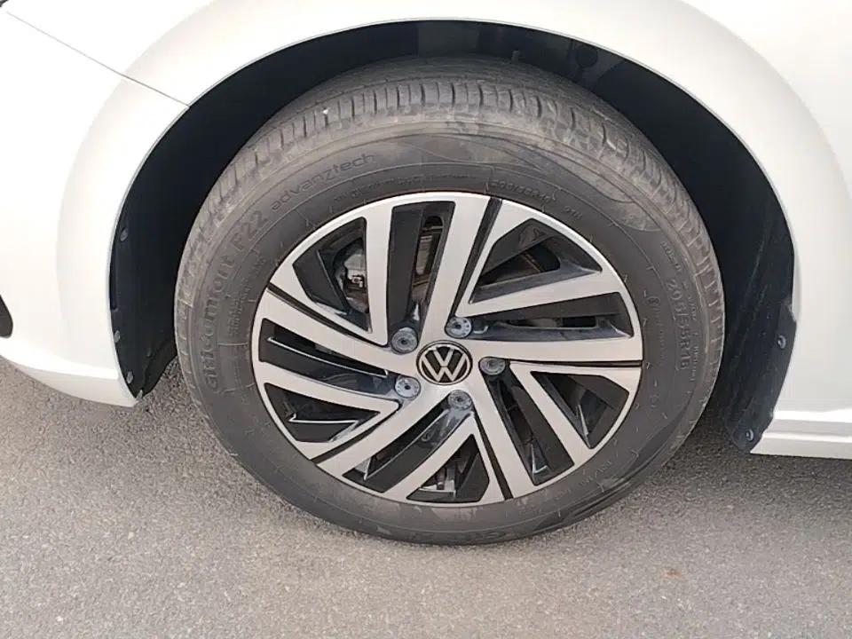 Volkswagen Lavida 2024 300TSI DSG Starry Sky Leading Edition — миниатюра 10