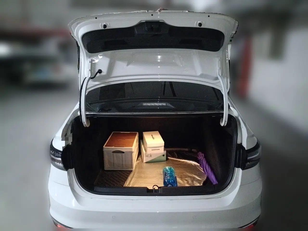 Volkswagen Lavida 2025 New Sharp 1.5L Outstanding New Vision Edition — миниатюра 19