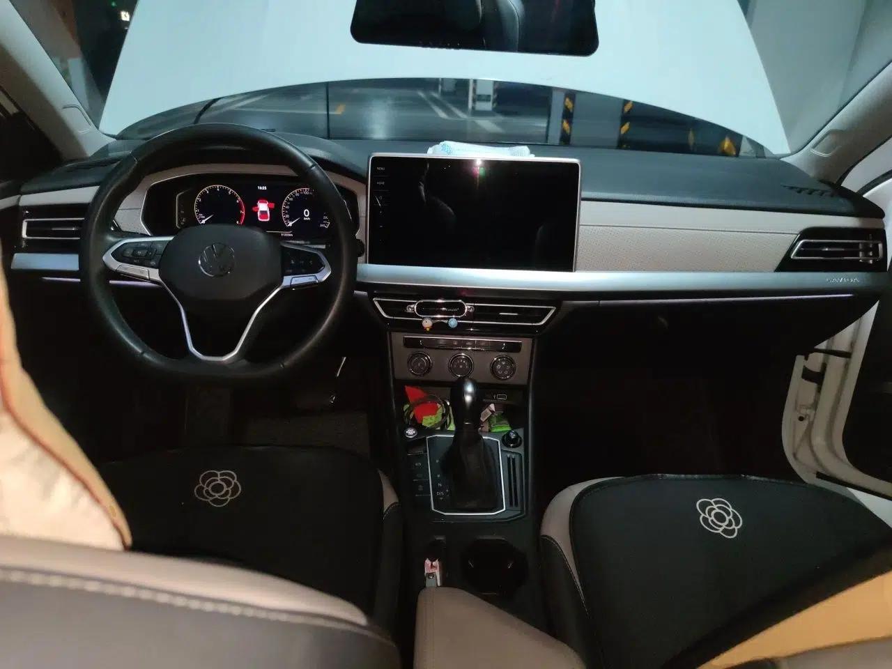Volkswagen Lavida 2023 Revised Version 1.5L Automatic Starry Sky Edition – 5 Million Units — миниатюра 9