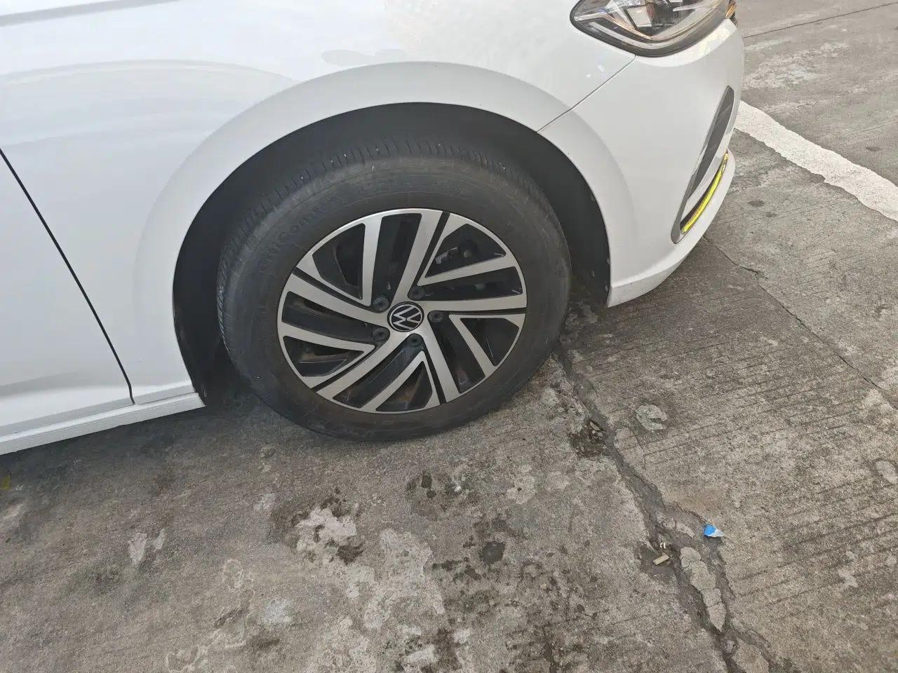 Volkswagen Lavida 2023 280TSI DSG Full-Comfort Edition — миниатюра 8