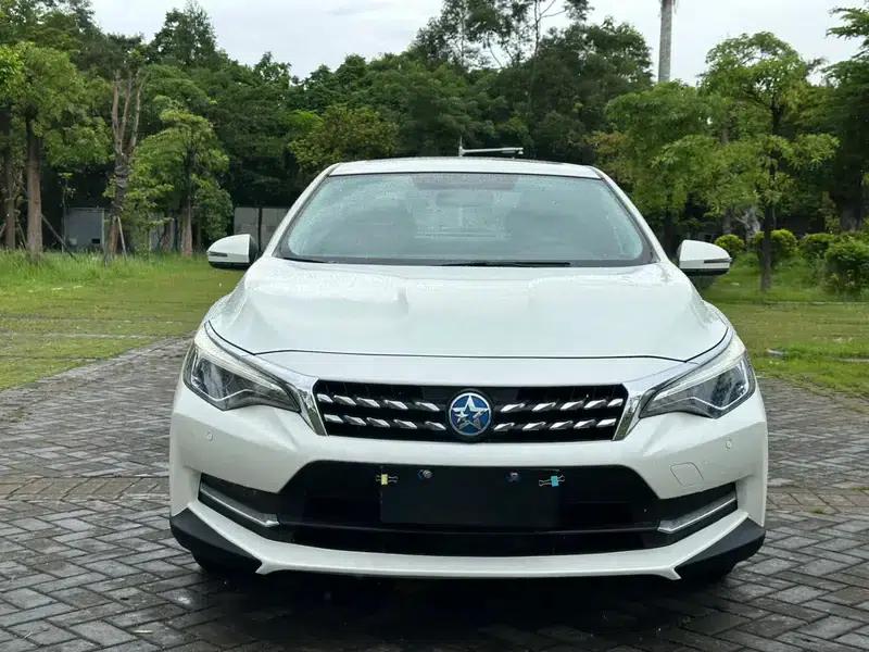 Venucia D60 2018 1.6L CVT Intelligent Elite Edition — миниатюра 2