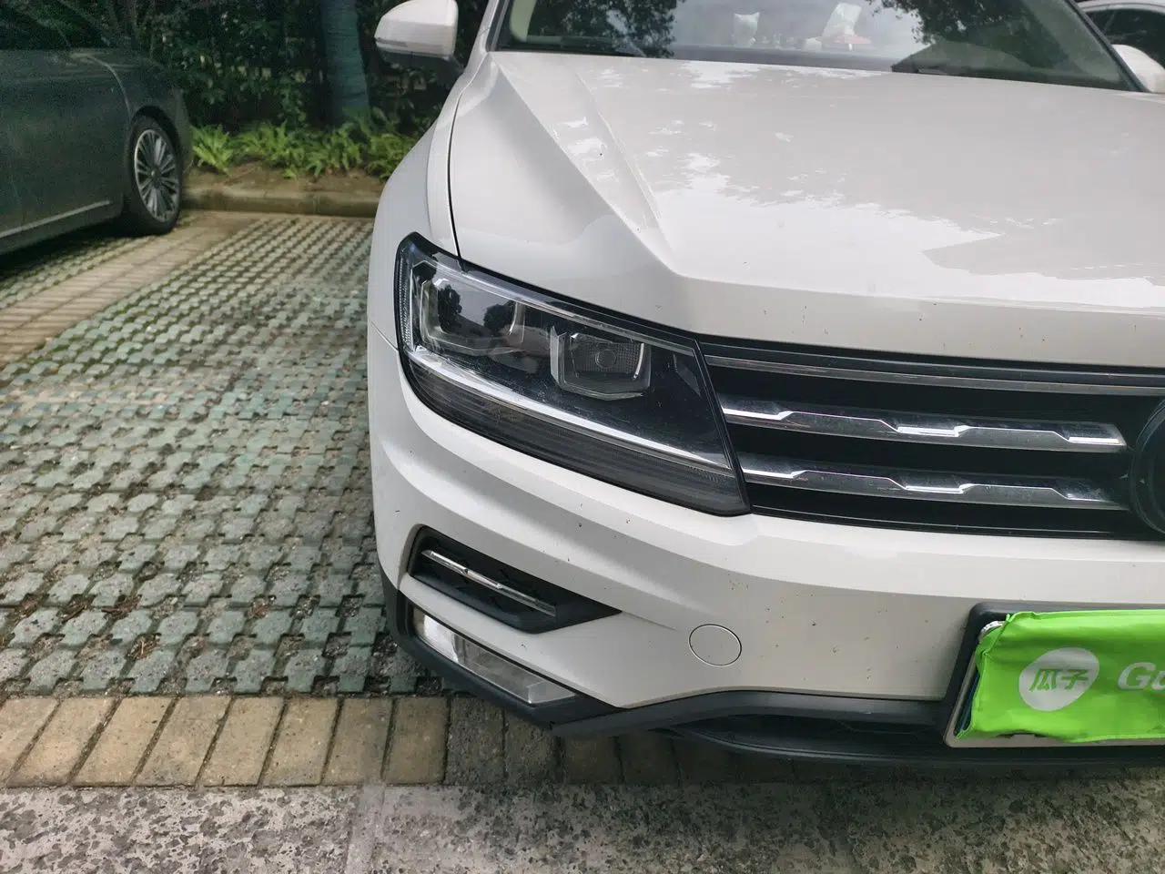 Volkswagen Tiguan L 2018 Facelift 330TSI Automatic Two-Wheel Drive Luxury Edition — миниатюра 7