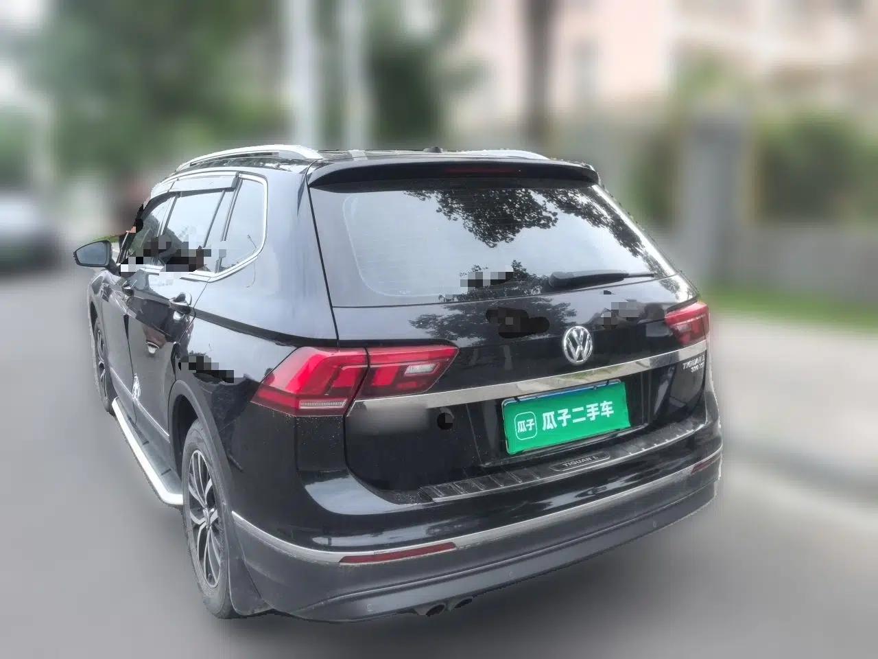 Volkswagen Tiguan L 2018 330TSI Automatic Two-Wheel Drive Luxury Edition — миниатюра 4