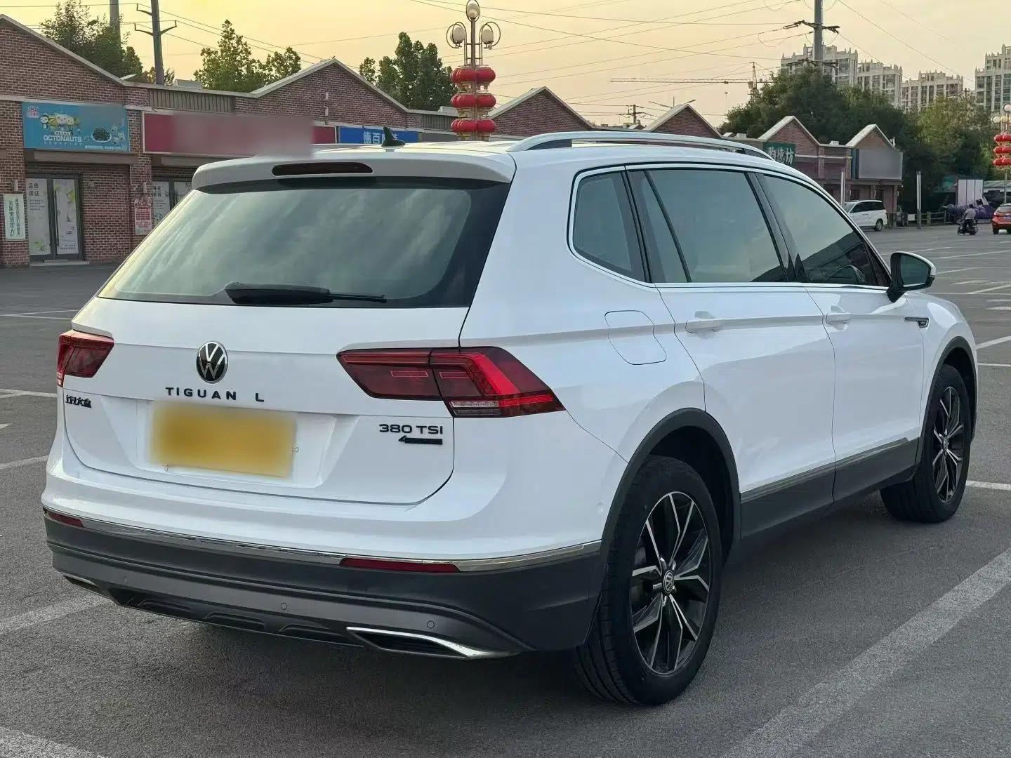 Volkswagen Tiguan L 2017 380TSI Automatic All-Wheel-Drive Flagship Edition — миниатюра 6
