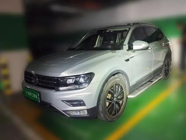 Volkswagen Tiguan L 2020 330TSI Automatic Two-Wheel Drive Smart Luxury Edition China VI Standard