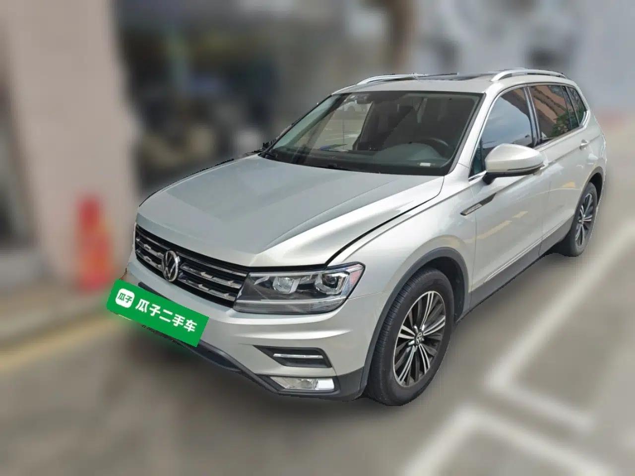 Volkswagen Tiguan L 2021 330TSI Automatic Two-Wheel Drive Smart Edition — миниатюра 1
