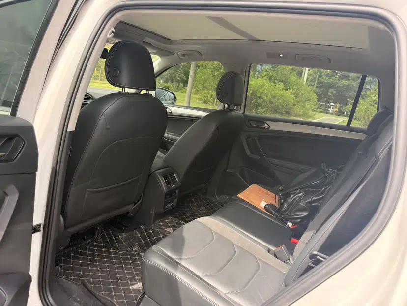 Volkswagen Tiguan L 2021 330TSI Automatic Two-Wheel Drive Smart Edition — миниатюра 16