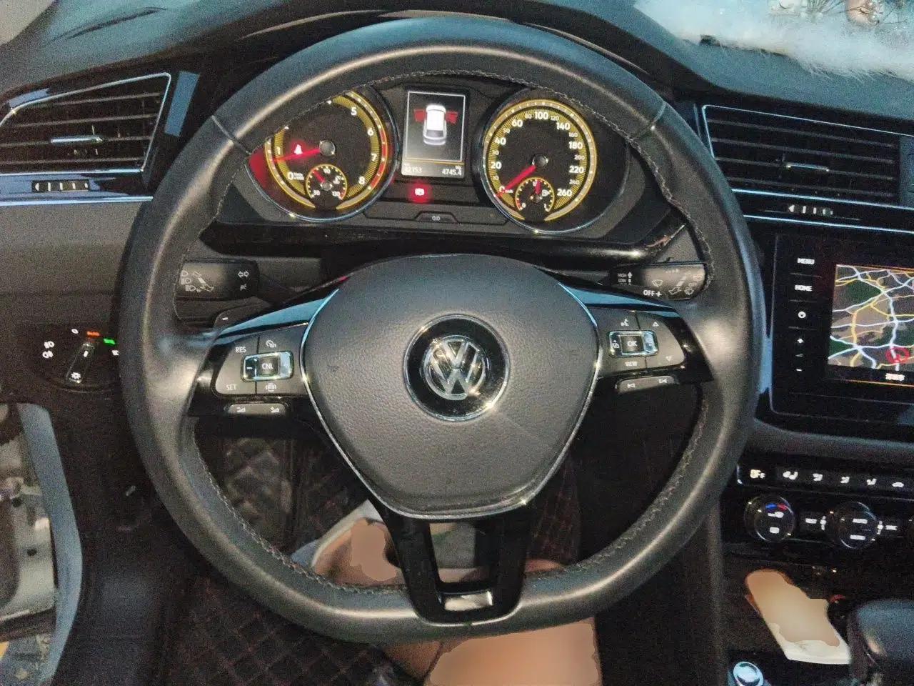 Volkswagen Tiguan L 2019 Revised 330TSI Automatic Two-Wheel Drive Smart & Luxury Edition China VI Standard — миниатюра 10