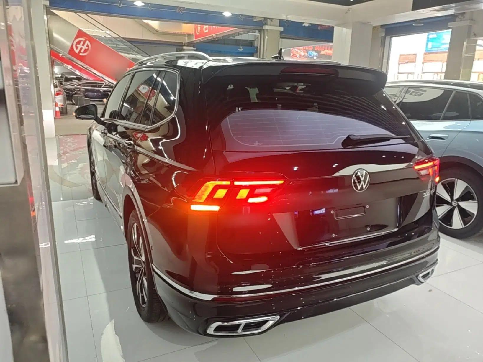 Volkswagen Tiguan L 2024 Outstanding Model 330TSI Automatic Two-Wheel Drive R-Line Dragon Glory Edition — миниатюра 4