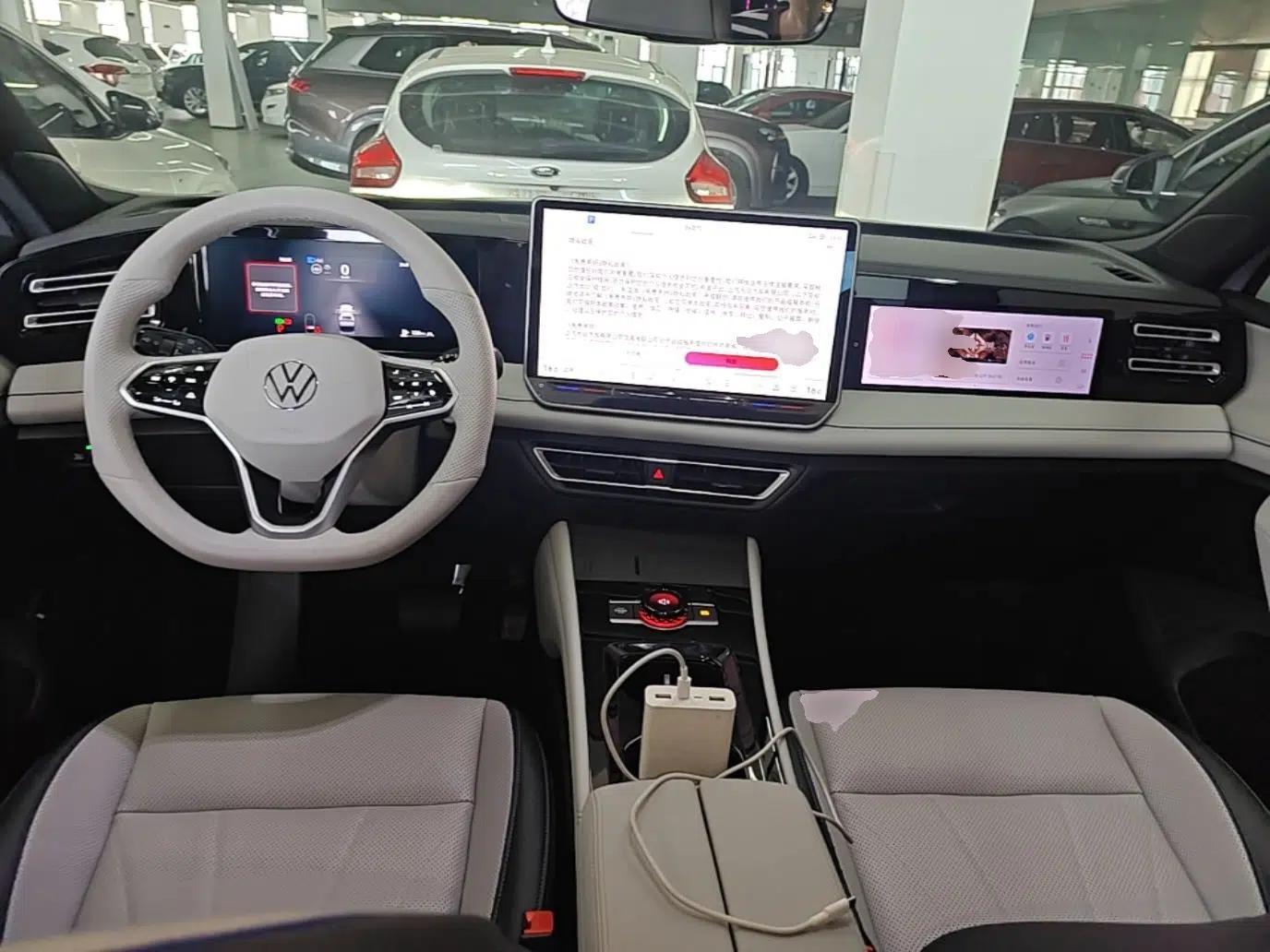 Volkswagen Tiguan L 2024 PRO 330TSI Two-Wheel Drive Smart Edition — миниатюра 17
