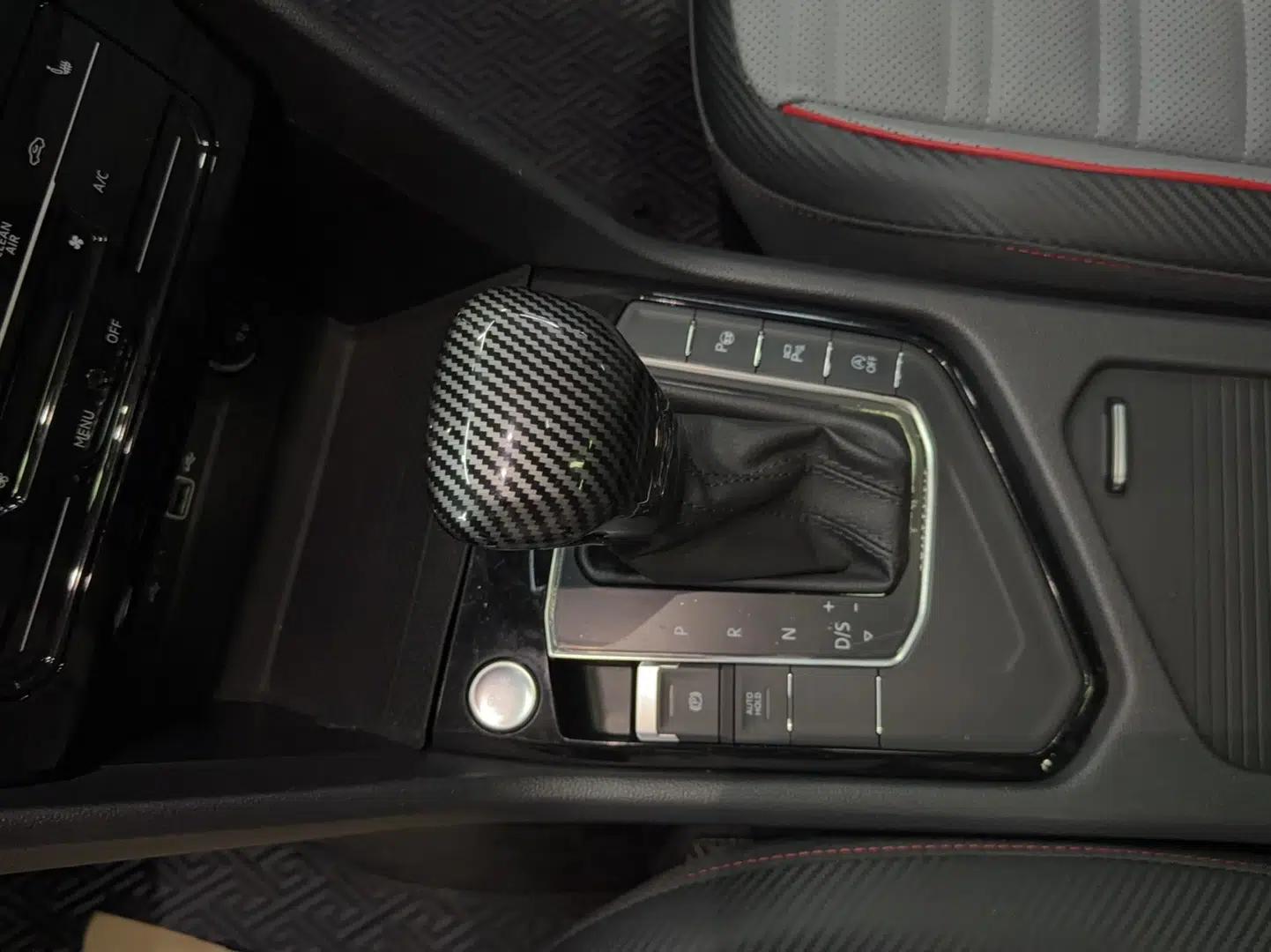 Volkswagen Tiguan L 2022 330TSI Automatic Two-Wheel Drive R-Line Flagship Edition — миниатюра 12