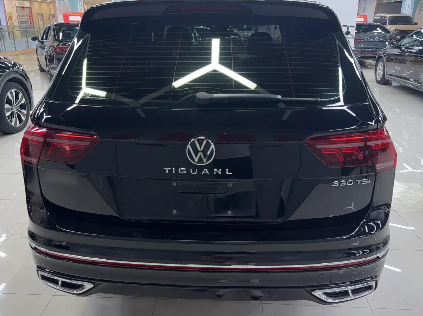 Volkswagen Tiguan L 2022 330TSI Automatic Two-Wheel Drive R-Line Flagship Edition — миниатюра 7