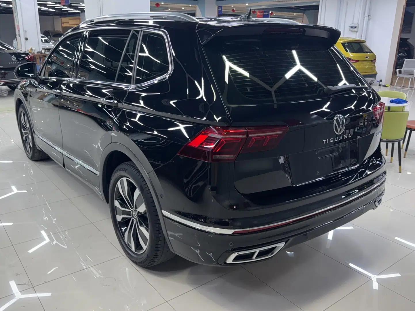 Volkswagen Tiguan L 2022 330TSI Automatic Two-Wheel Drive R-Line Flagship Edition — миниатюра 8