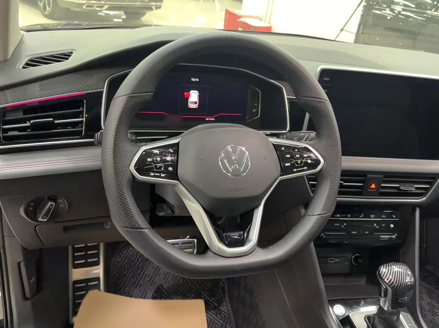 Volkswagen Tiguan L 2022 330TSI Automatic Two-Wheel Drive R-Line Flagship Edition — миниатюра 9