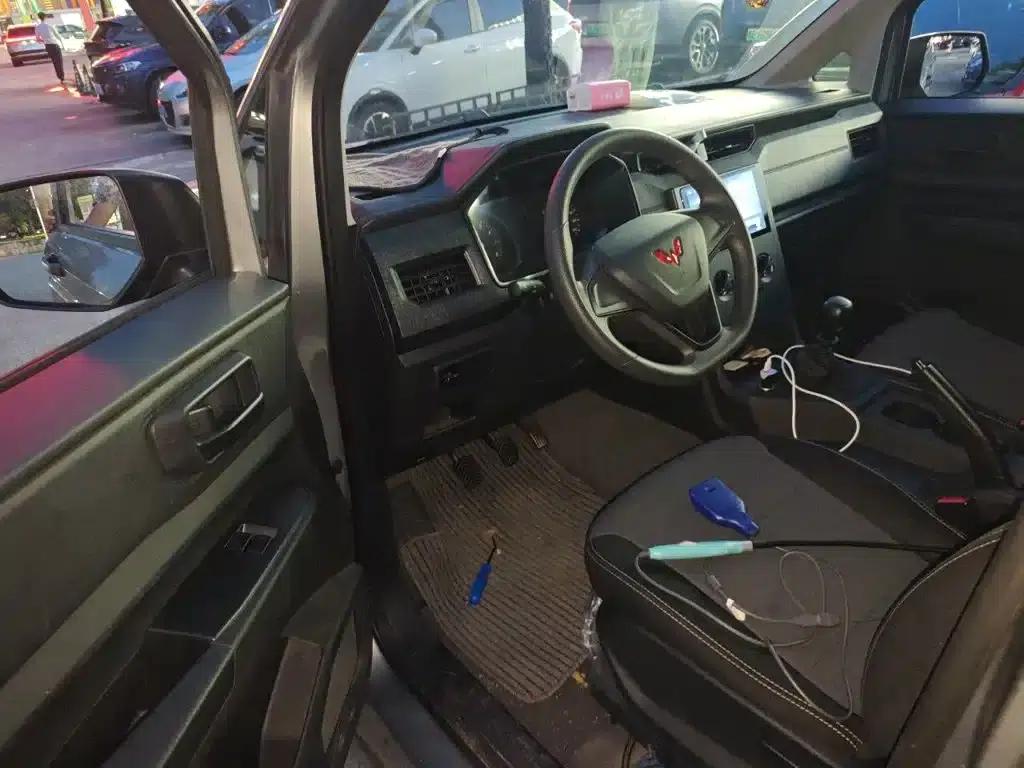 Wuling Hongguang PLUS 2020 1.5L Manual Standard 7-Seater — миниатюра 13