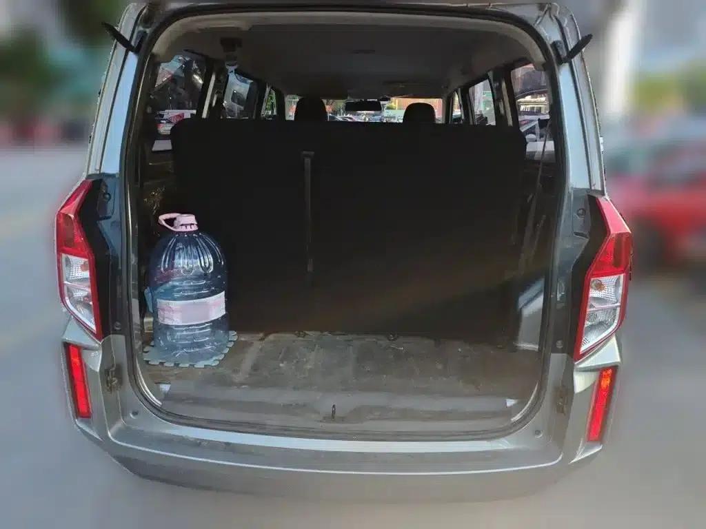 Wuling Hongguang PLUS 2020 1.5L Manual Standard 7-Seater — миниатюра 16