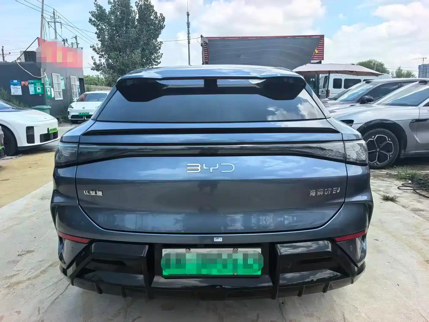 Hiace 07 EV 2024 Model 610 Long Range Version — миниатюра 7