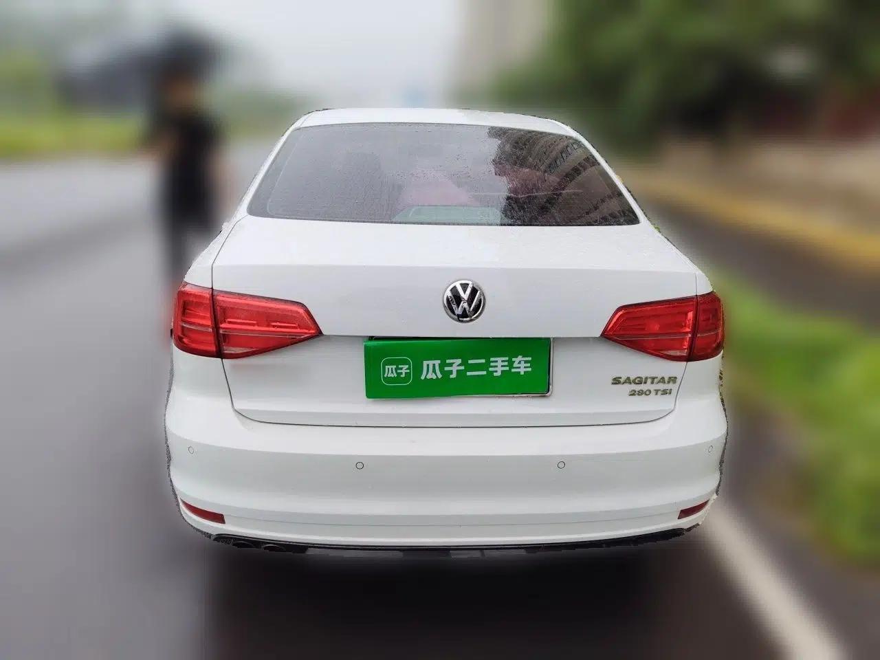Volkswagen Sagitar 2018 280TSI DSG Ignite Edition — миниатюра 5