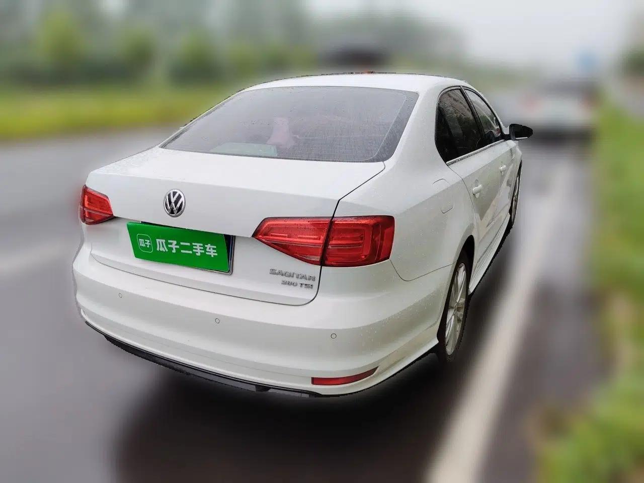 Volkswagen Sagitar 2018 280TSI DSG Ignite Edition — миниатюра 6