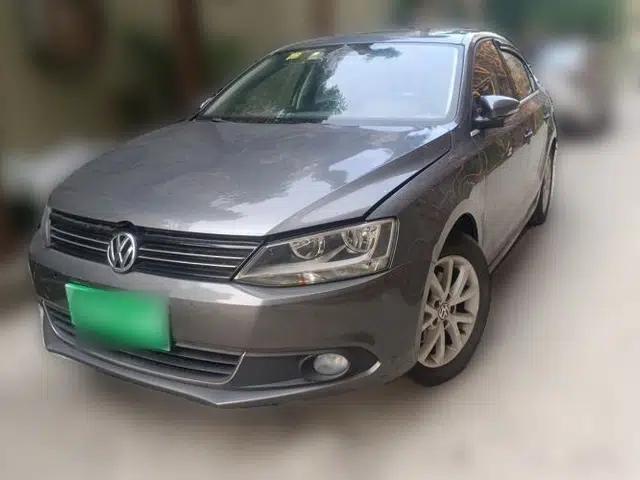 Volkswagen Sagitar 2012 1.4TSI Manual Luxury Model