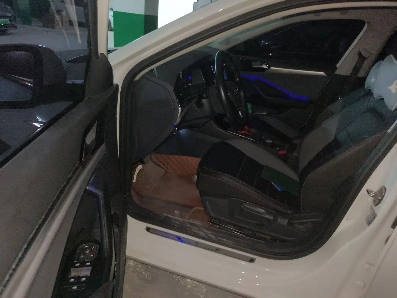 Volkswagen Sagitar 2021 280TSI DSG 30th Anniversary Edition — миниатюра 19