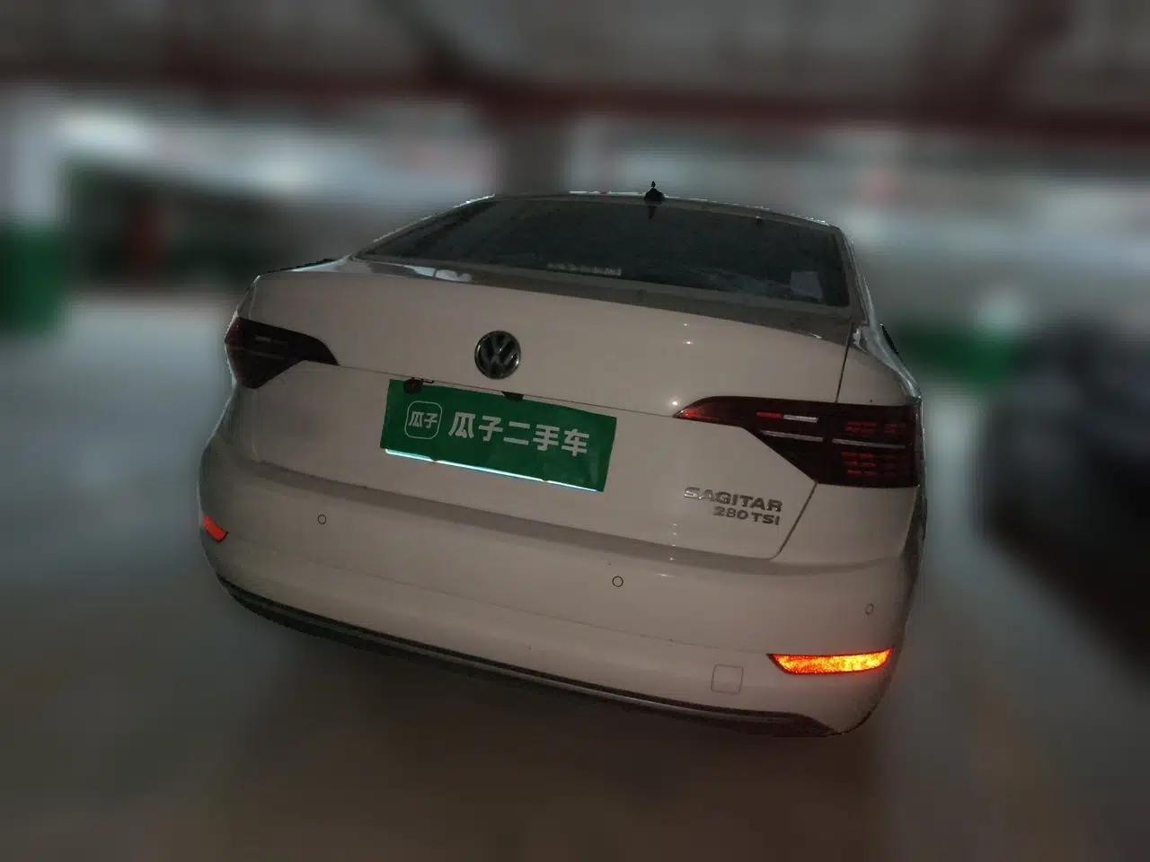 Volkswagen Sagitar 2021 280TSI DSG 30th Anniversary Edition — миниатюра 5