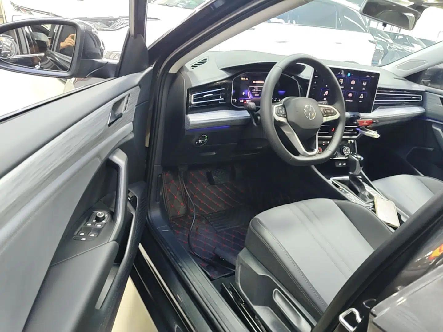 Volkswagen Sagitar 2026 Model 30 Million Units Selected 300TSI DSG Surpassing Edition — миниатюра 18