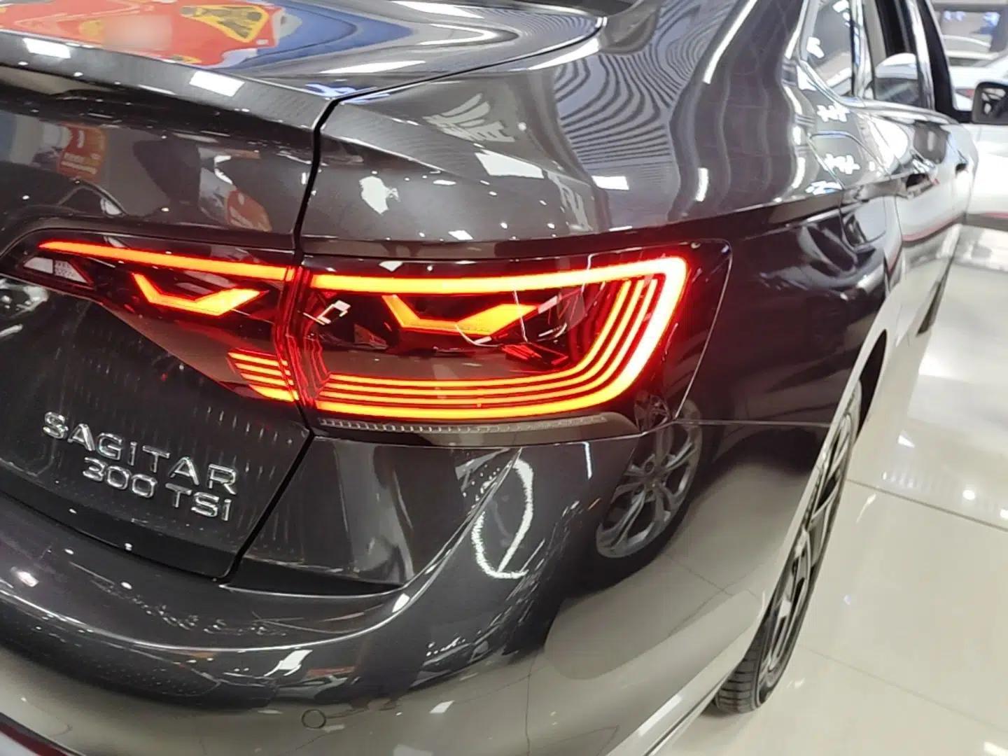 Volkswagen Sagitar 2026 Model 30 Million Units Selected 300TSI DSG Surpassing Edition — миниатюра 9