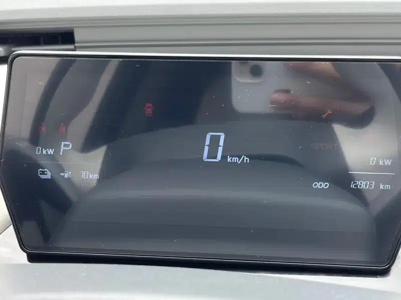 The 2024 facelifted Little Ant (Electric Chip) is a favorite model with a lithium iron phosphate battery (29.23kWh) and a range of 321km. — миниатюра 8