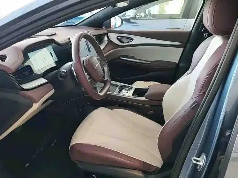 Seal 07 DM-i 2025 Model DM-i 1.5L 125km Luxury — миниатюра 2