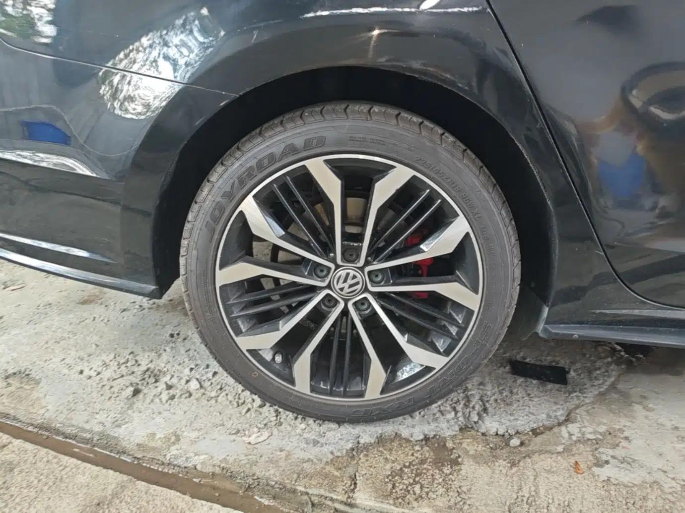 Volkswagen Lamando 2017 2.0T GTS — миниатюра 11