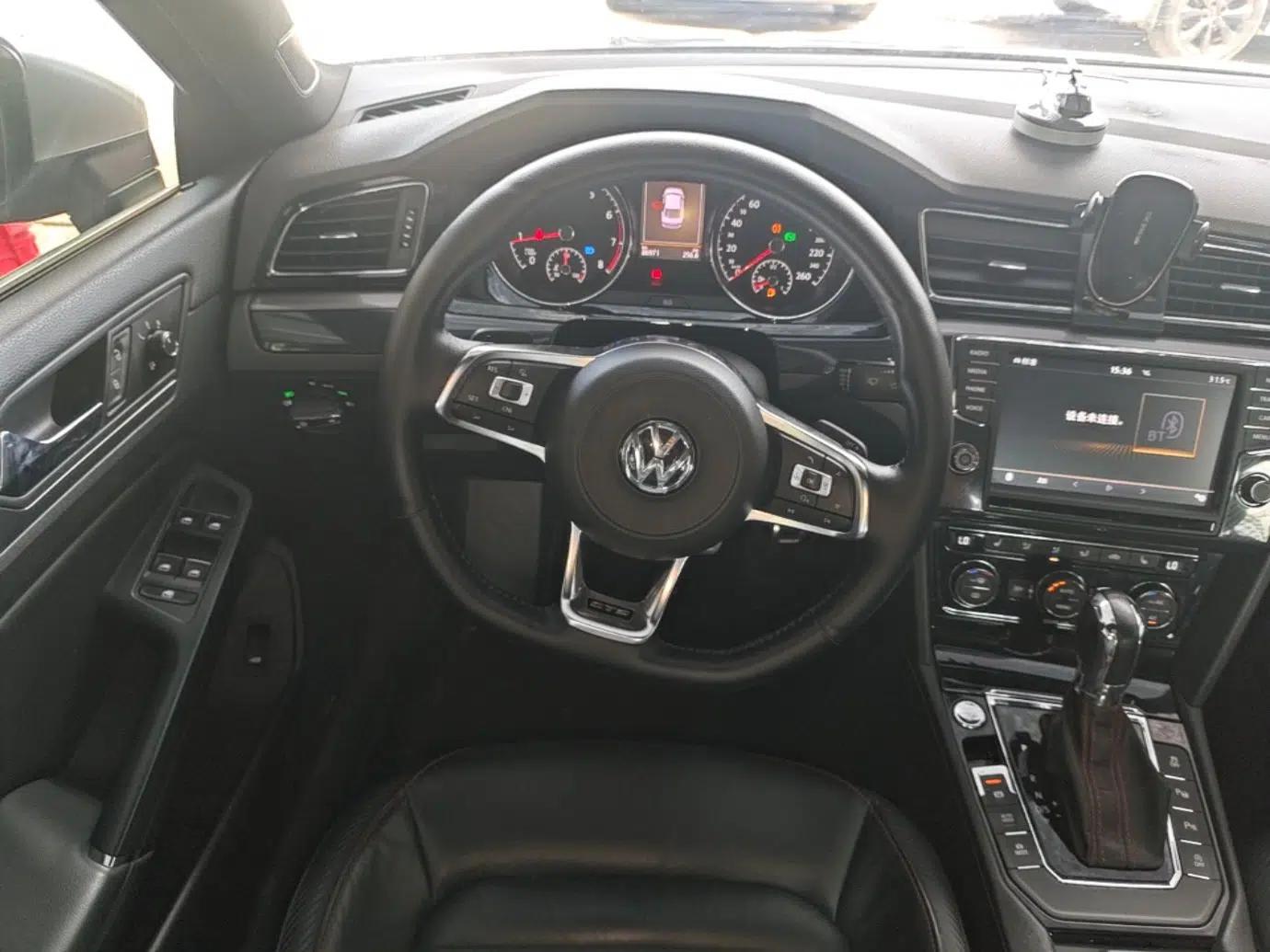 Volkswagen Lamando 2017 2.0T GTS — миниатюра 13