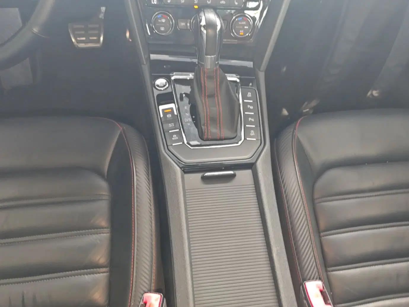 Volkswagen Lamando 2017 2.0T GTS — миниатюра 16