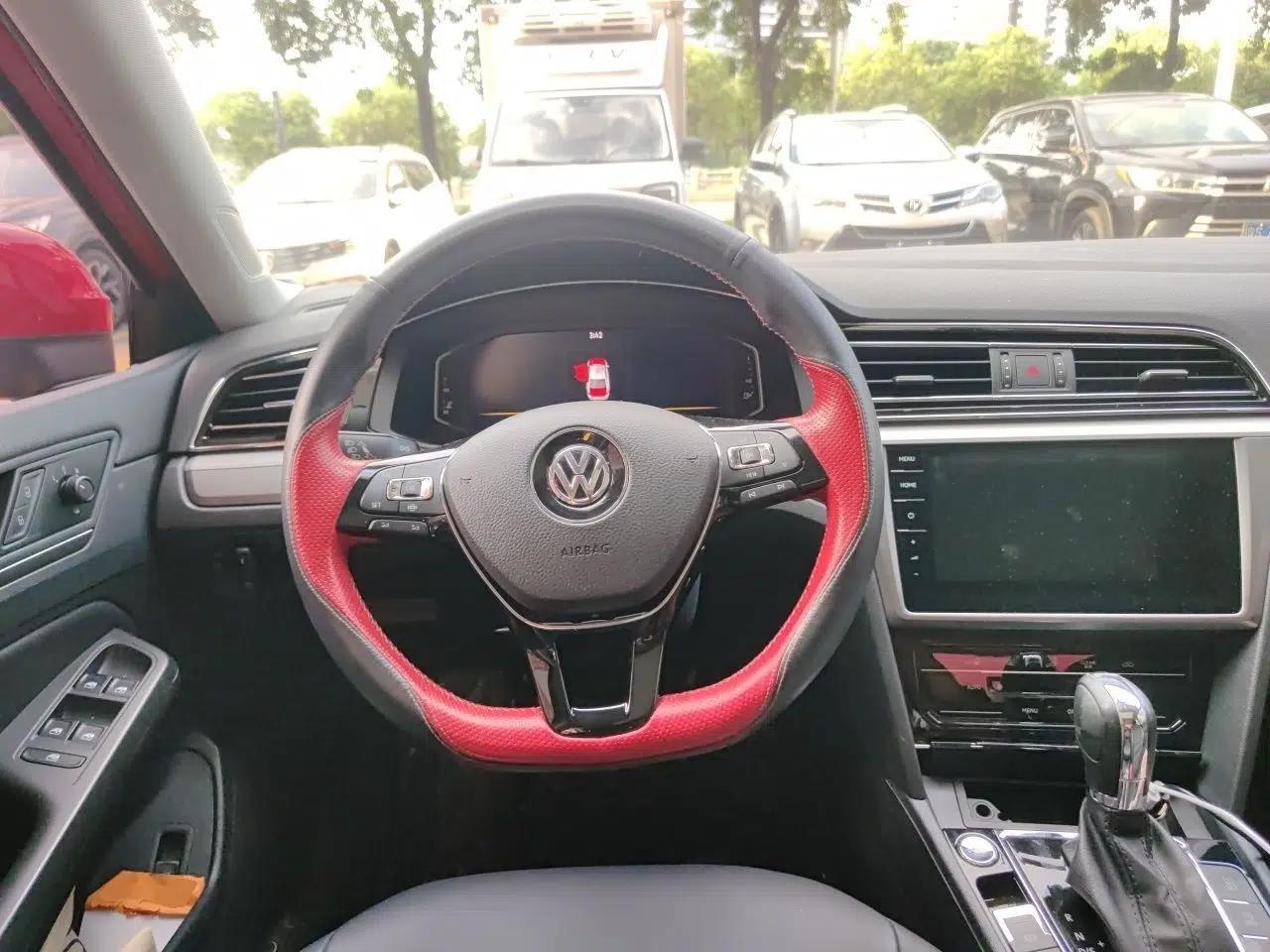 Volkswagen Lamando 2021 280TSI DSG Comfort Edition — миниатюра 10