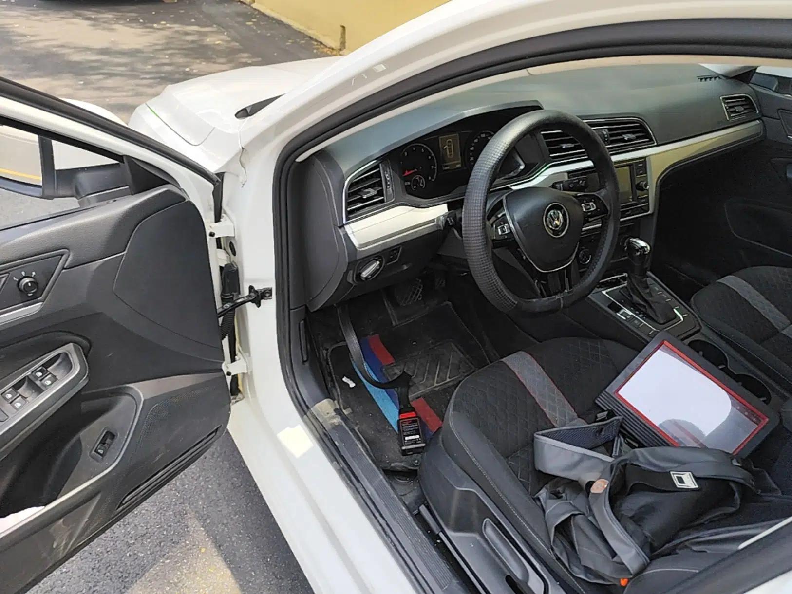 Volkswagen Lamando 2019 230TSI DSG Fashion Edition China V Standard — миниатюра 24