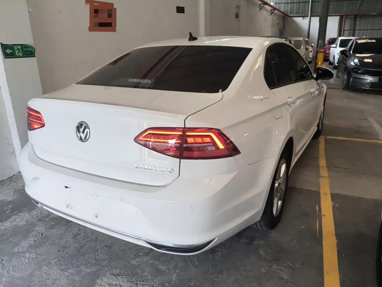 Volkswagen Lamando 2021 230TSI DSG Fashion Edition — миниатюра 6