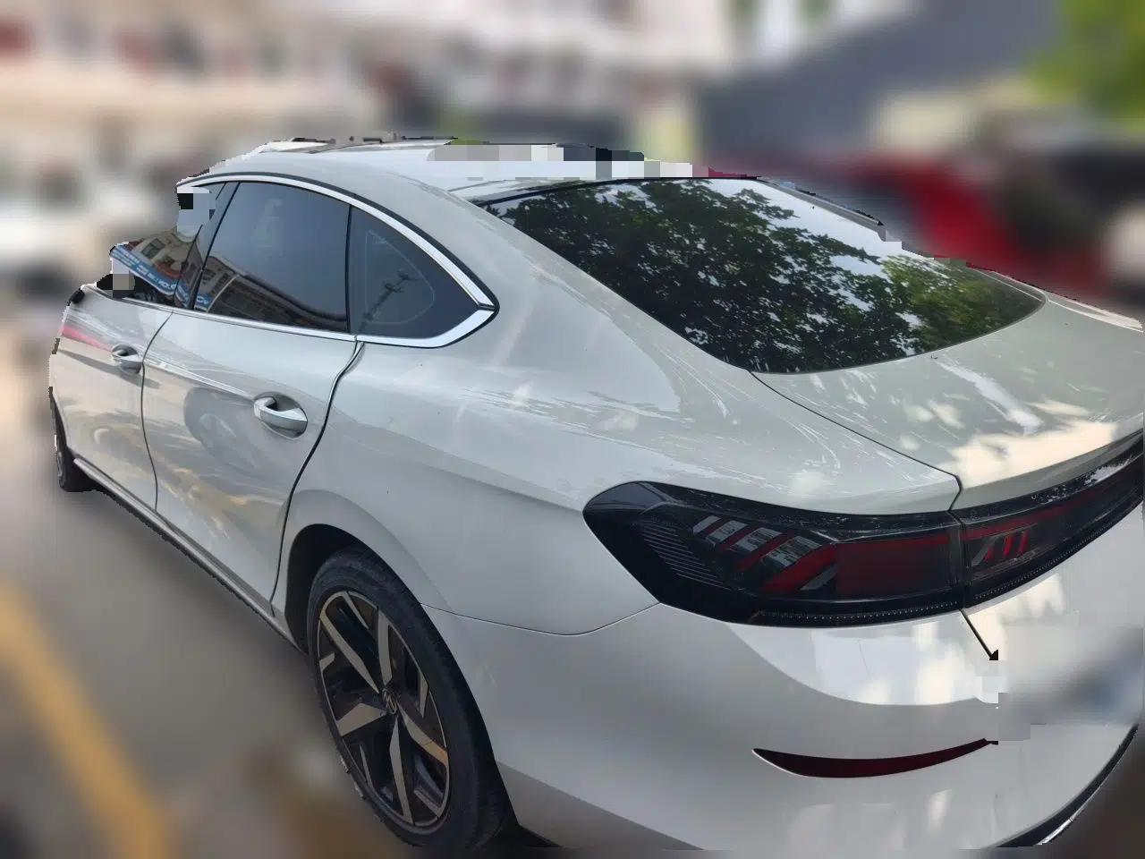 Volkswagen Lamando 2023 Lavida L 280TSI DSG Cool & Spicy Edition — миниатюра 4