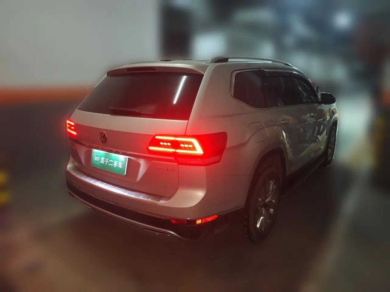 Volkswagen Teramont 2017 380TSI Four-Wheel Drive Flagship Edition — миниатюра 4